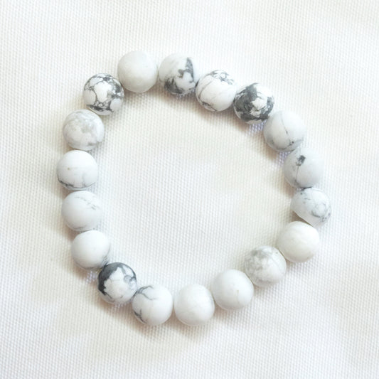 Howlite White Beaded Bracelet